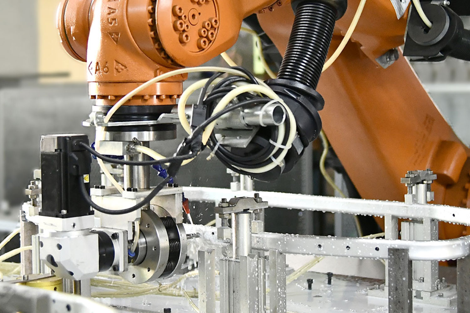 Automated robot in production line of Tetro metal factory, China